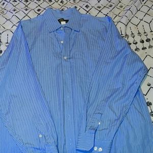 Dress shirt by Banana Republic size m